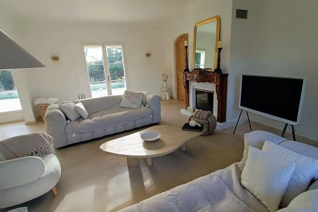 Magnifique Bastide Provencale Avec Grande Piscine Villa Saint-Raphael   Saint-Raphael (Var)