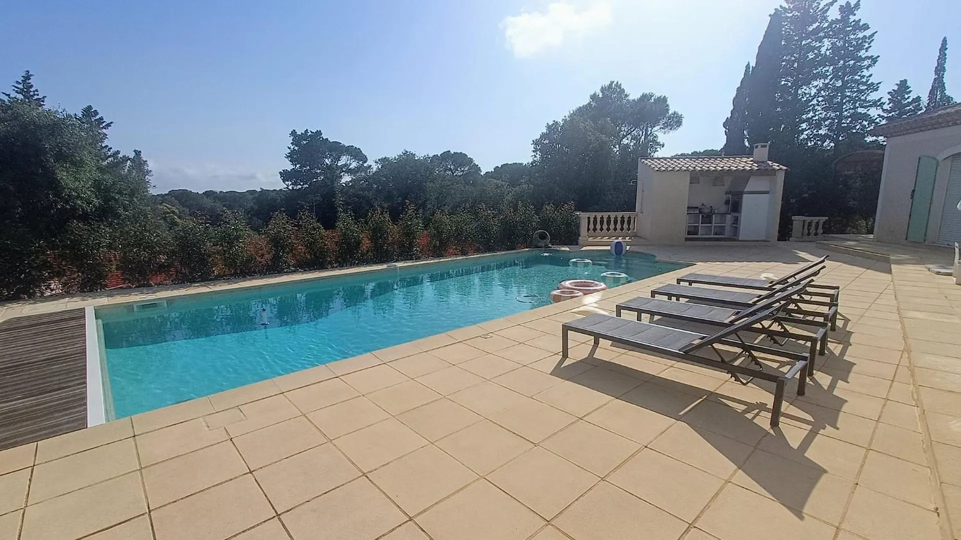 Magnifique Bastide Provencale Avec Grande Piscine Villa Saint-Raphael  Saint-Raphael (Var)