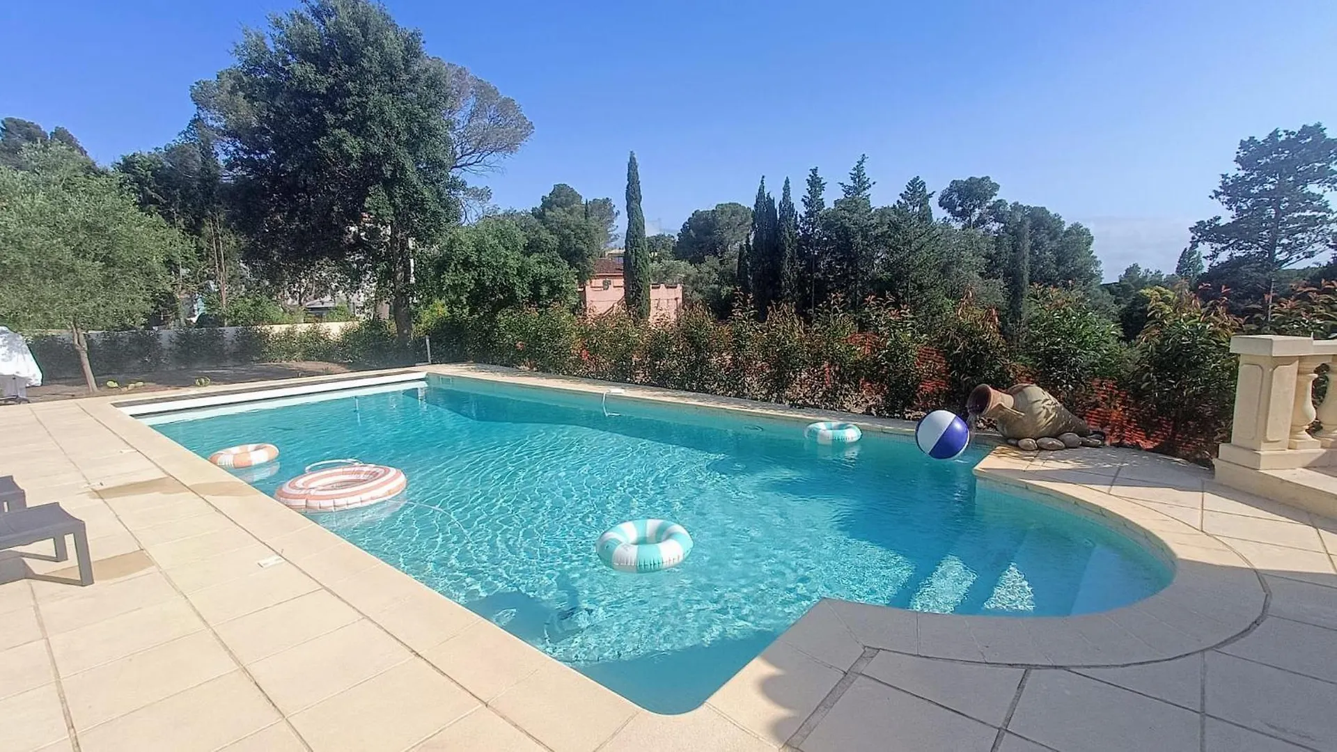Magnifique Bastide Provencale Avec Grande Piscine Villa Saint-Raphael  0*, Saint-Raphael (Var) France